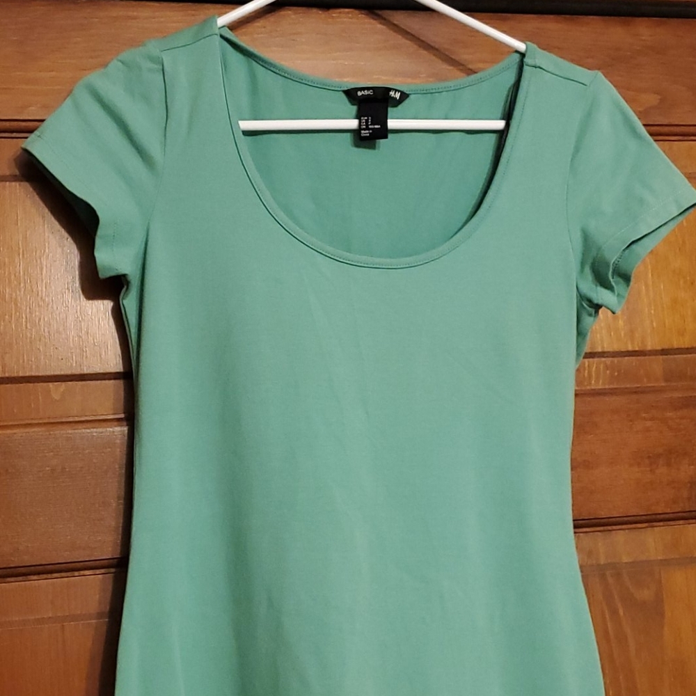 Dress - Picture 4 of 4